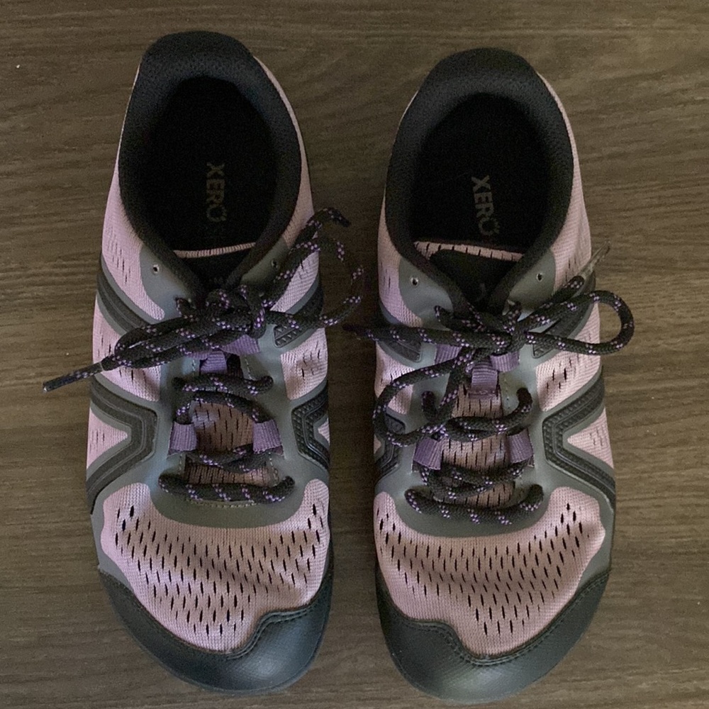 Xero Shoes - Mesa Trail - Women's Lightweight Trail Runner. Like new.